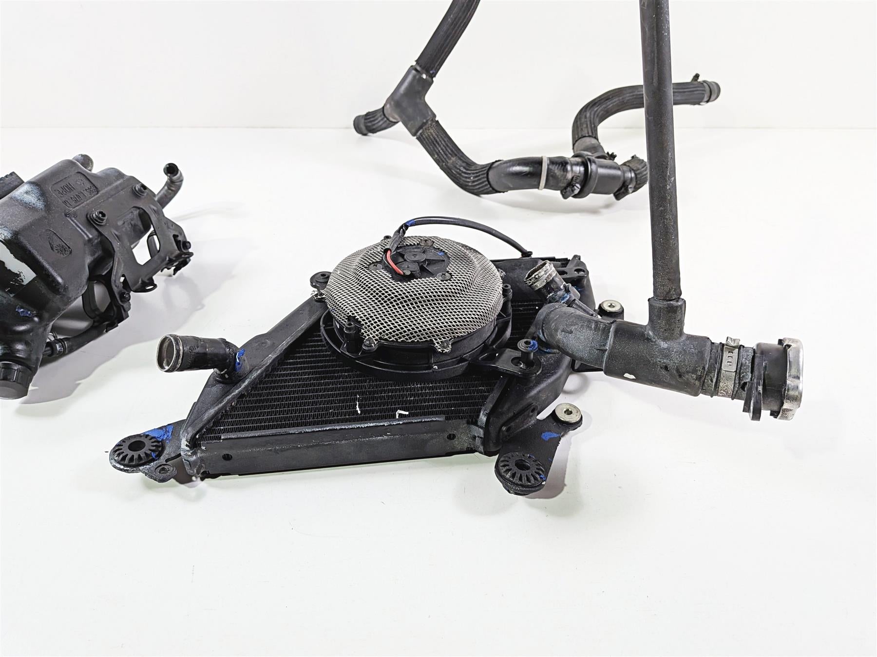 2015 Ducati Diavel Dark Right Coolant Radiator Fan Set 54840881B-Mototech271
