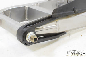 2005 Kawasaki ZZR1200 ZX1200 Rear Swingarm Swing Arm Straight 33001-1624-458