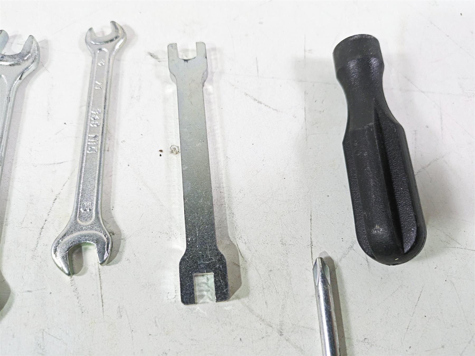 2021 Yamaha Tenere 700 XTZ7 Toolkit Tool Kit Box BW3-F8100-00-00 {{ shop.shopifyCountryName }} - Mototech271