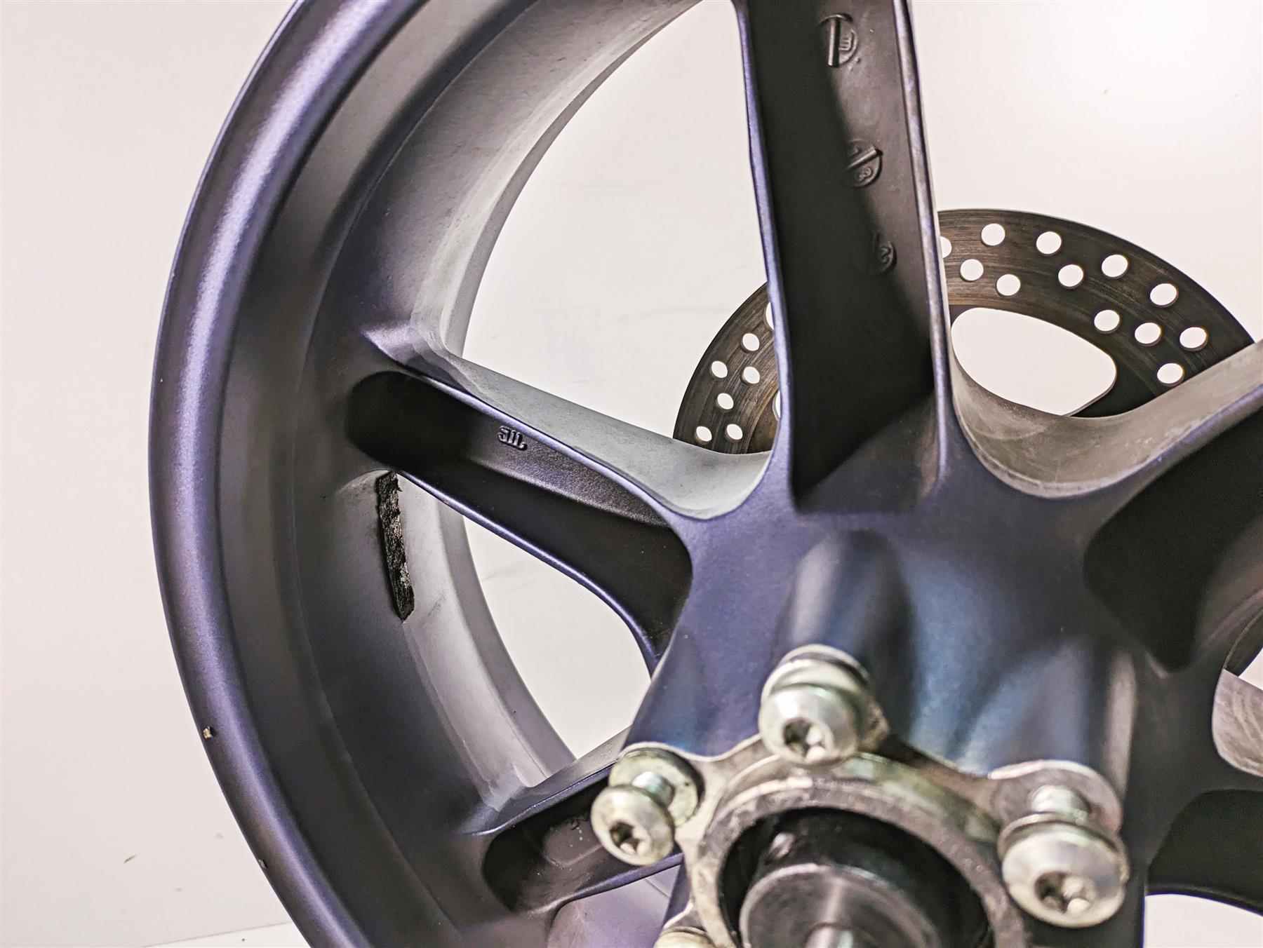 2008 Buell 1125 R Straight 17x5.5 Rear Wheel Rim + Rotor G0309.02A8AYCR {{ shop.shopifyCountryName }} - Mototech271