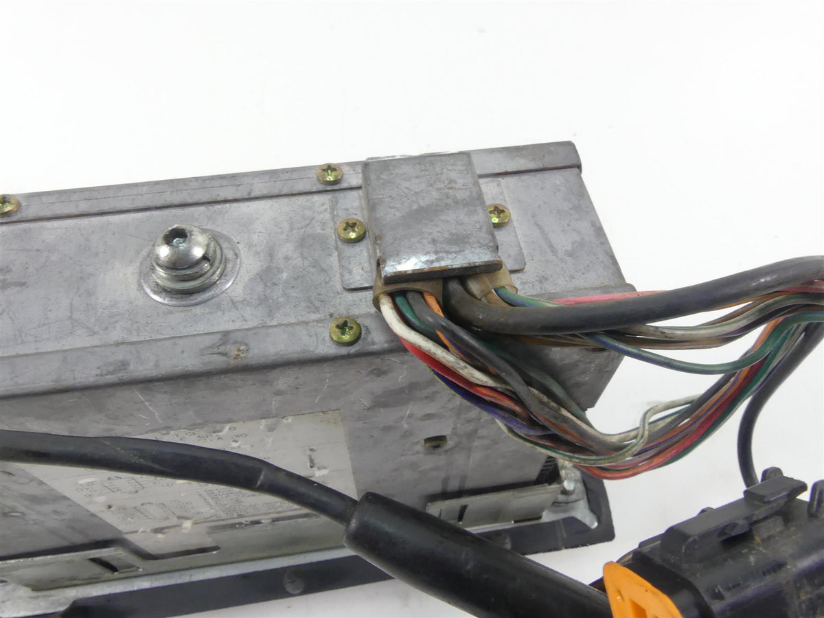 1995 Harley Touring FLHTCU Electra Glide Radio Amp + Pac IS31 Module 76164-94 {{ shop.shopifyCountryName }} - Mototech271