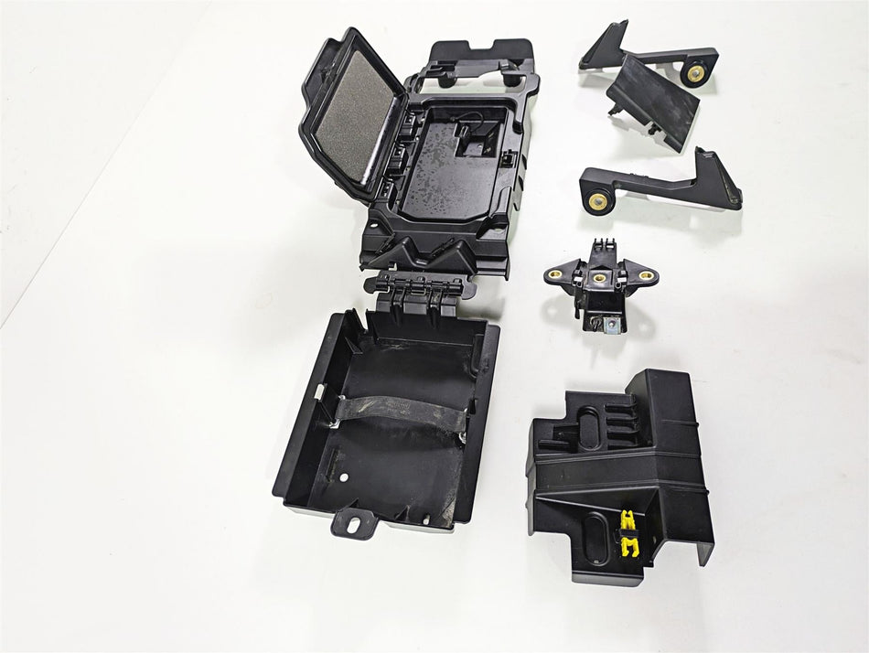 2024 Triumph Tiger 900 GT Rear Body Plastic Stay Holder Kit T2505566 T2505645 {{ shop.shopifyCountryName }} - Mototech271