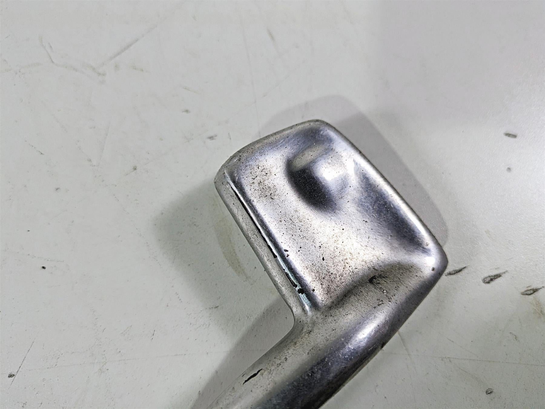 2017 Harley Dyna FXDB Street Bob Front Right Mid Footpeg & Brake Pedal 50666-07 {{ shop.shopifyCountryName }} - Mototech271