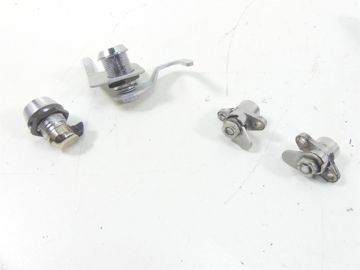 1999 Harley Touring FLHTCUI Electra Glide Ignition Switch Key Lock Set 71526-93B {{ shop.shopifyCountryName }} - Mototech271