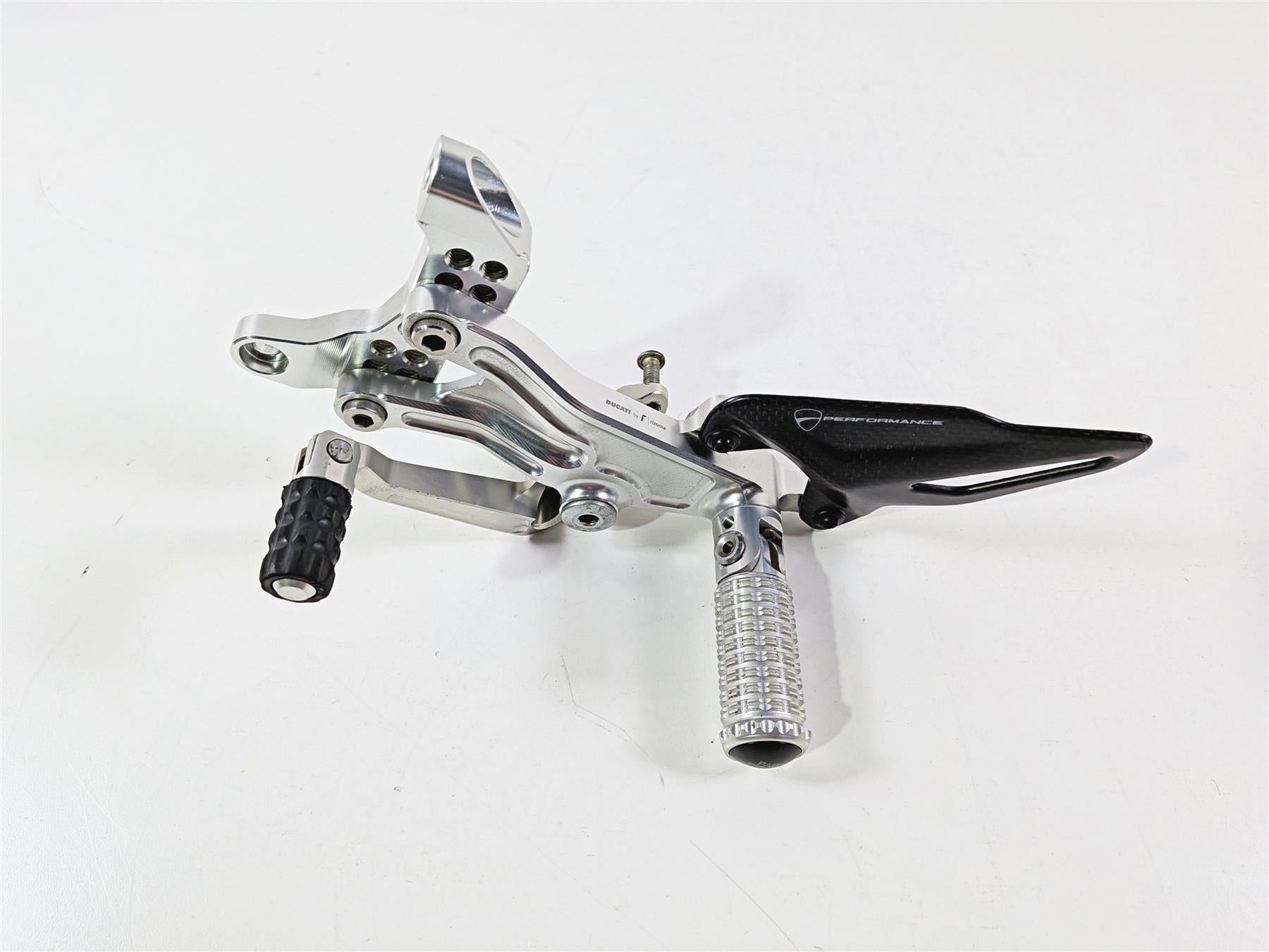 2019 Ducati Panigale V4S V4 S Corse Left Rizoma Foot Peg Shifter Rear Set 1938093 {{ shop.shopifyCountryName }} - Mototech271