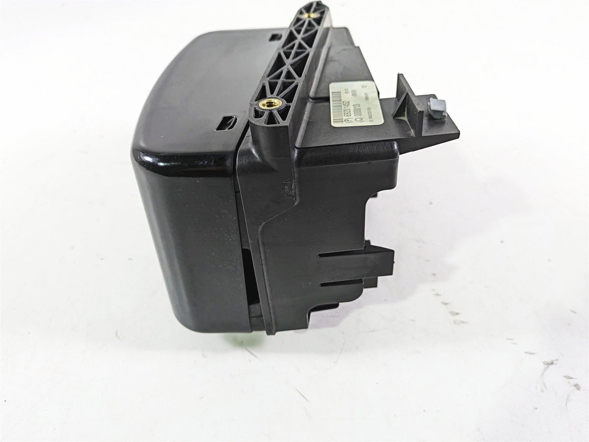 2017 Harley Dyna FXDB Street Bob Electrical Carrier & Black Cover 70367-12 {{ shop.shopifyCountryName }} - Mototech271