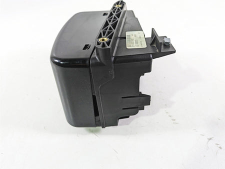 2017 Harley Dyna FXDB Street Bob Electrical Carrier & Black Cover 70367-12 {{ shop.shopifyCountryName }} - Mototech271