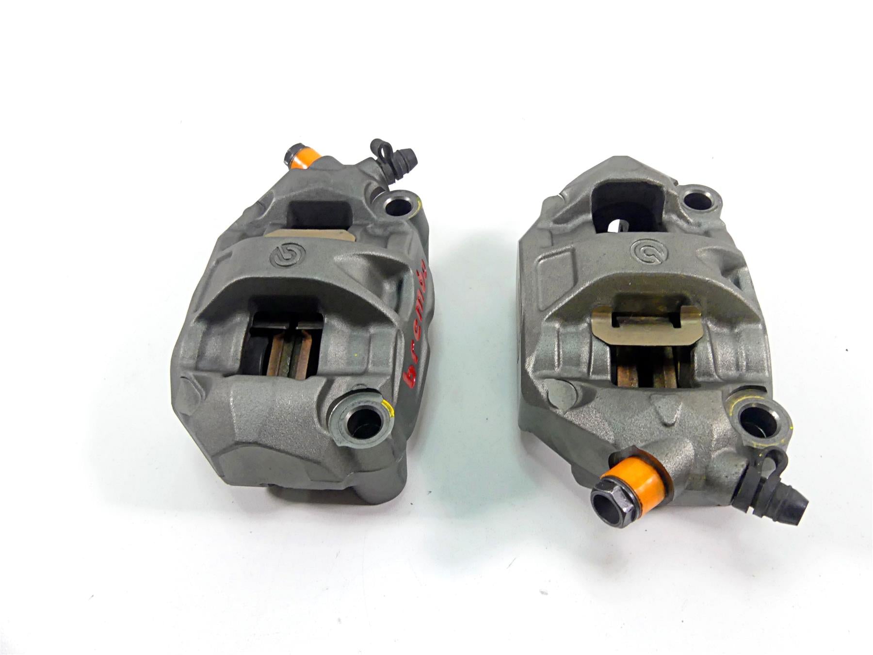 2016 KTM 1290 Super Duke R Brembo Front Brake Caliper 100mm Set 6131301510158 {{ shop.shopifyCountryName }} - Mototech271