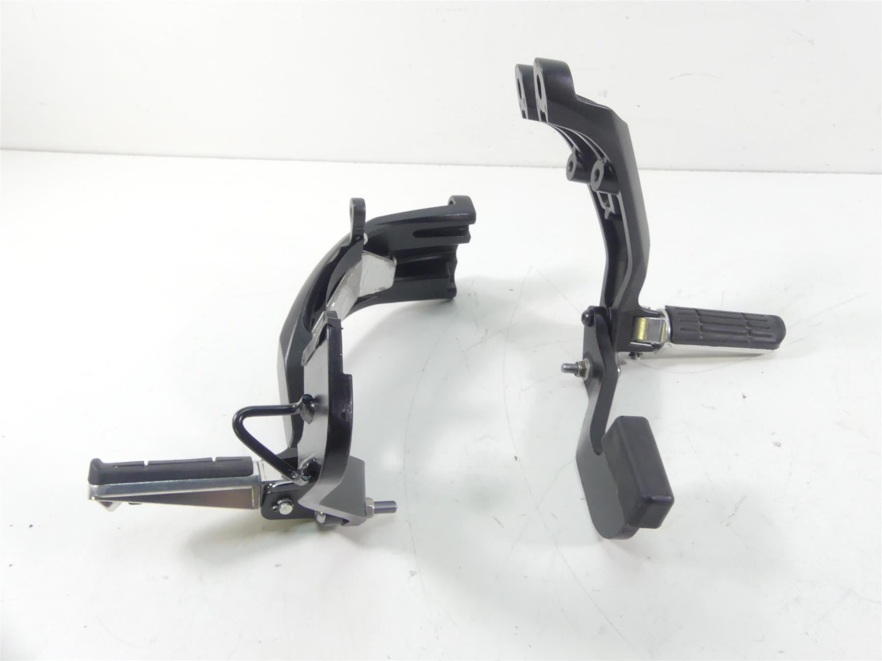 2017 Yamaha XT1200Z Super Tenere Rear Passenger Footpegs + Mounts 23P-27430-10 {{ shop.shopifyCountryName }} - Mototech271