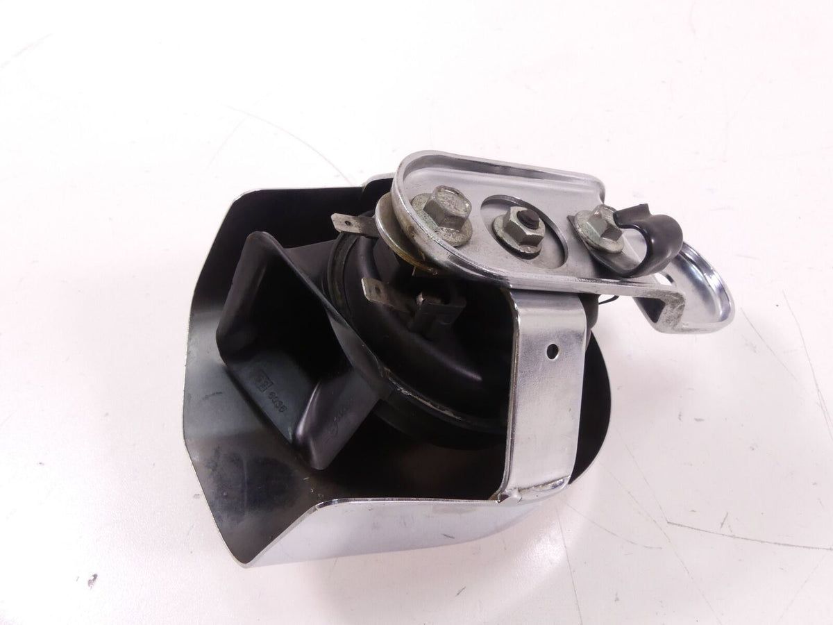 2009 Harley FXDC Dyna Super Glide Horn Signal & Chrome Cover 61300478A {{ shop.shopifyCountryName }} - Mototech271