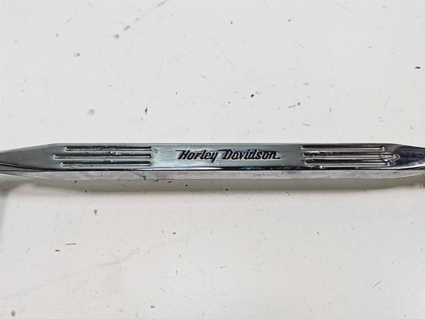 2005 Harley Touring FLHTCUI Electra Glide Shift Lever & Custom Linkage 33895-82E {{ shop.shopifyCountryName }} - Mototech271