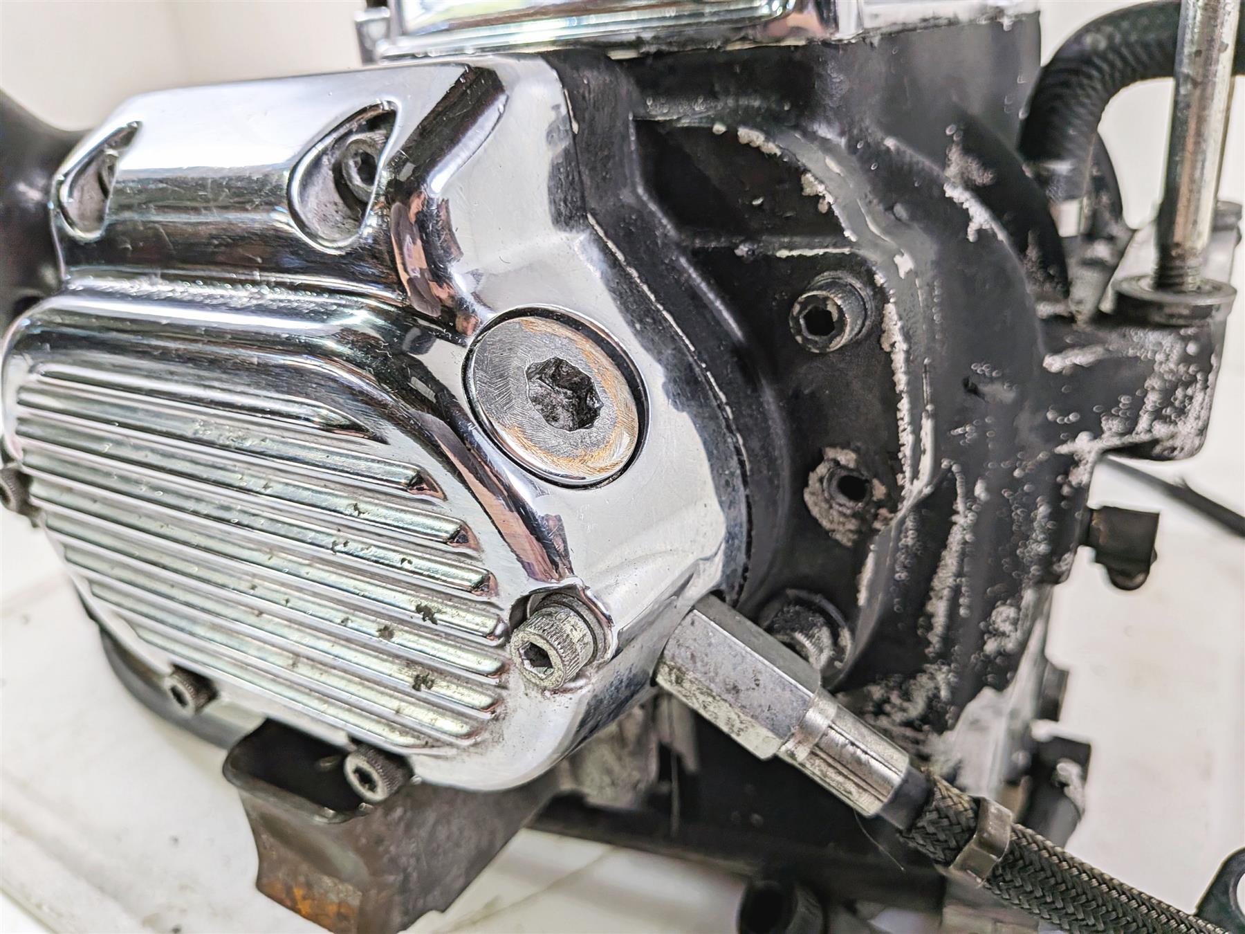 1993 Harley Touring FLHTCU Electra Glide Transmission Gear Box 5 Speed 33013-93 {{ shop.shopifyCountryName }} - Mototech271