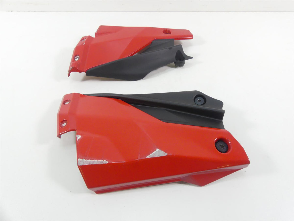 2010 Ducati Streetfighter 1098 S Lower Radiator Belly Fairing Set 48032811A {{ shop.shopifyCountryName }} - Mototech271