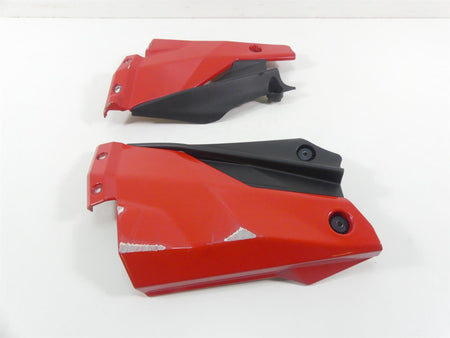 2010 Ducati Streetfighter 1098 S Lower Radiator Belly Fairing Set 48032811A {{ shop.shopifyCountryName }} - Mototech271