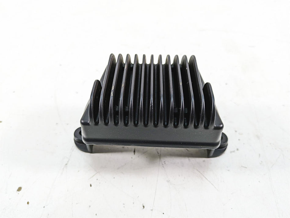 2009 Harley Touring FLHTCU Electra Glide Rectifier Voltage Regulator 74505-09A {{ shop.shopifyCountryName }} - Mototech271