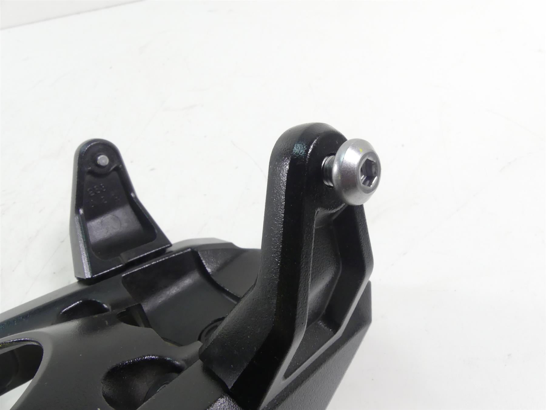 2013 Yamaha VMX17 V-Max 1700 Gauge Headlight Holder Crown Cover 2S3-23437-00-00 {{ shop.shopifyCountryName }} - Mototech271