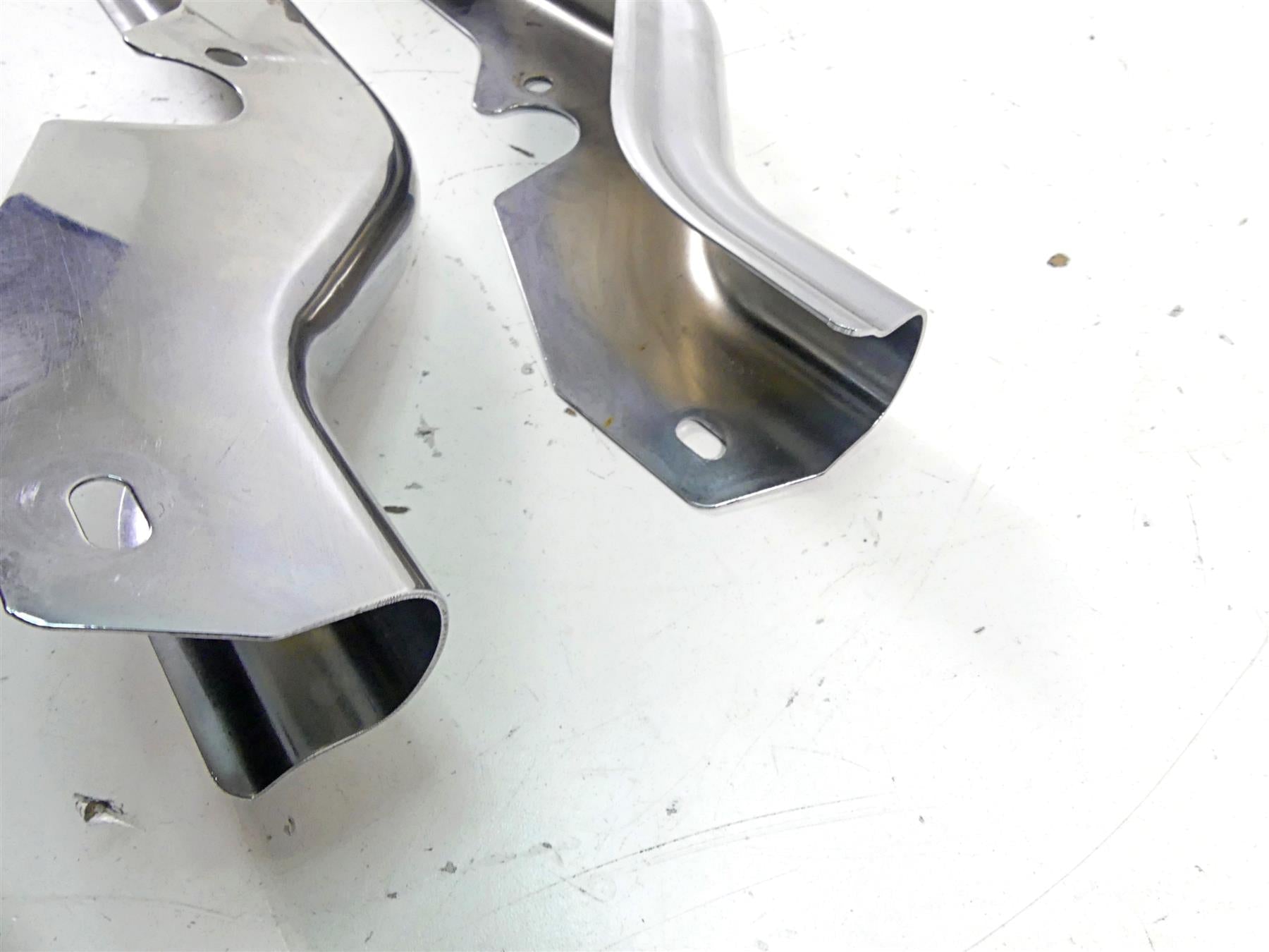 2002 Harley Touring FLHTC Electra Glide Rear Frame Chrome Struts 47504-97 {{ shop.shopifyCountryName }} - Mototech271