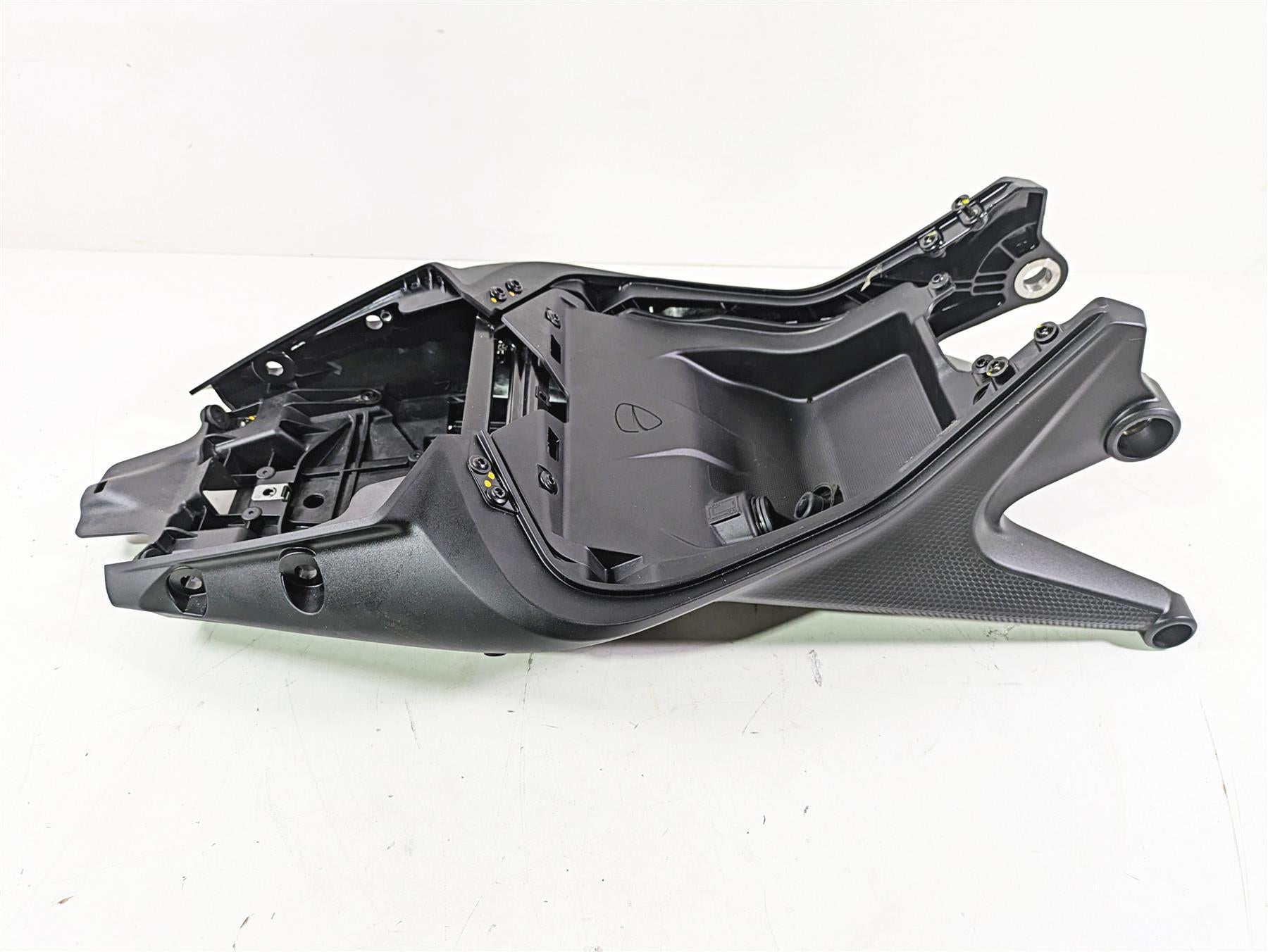 2023 Ducati Monster 937 SP Rear Left Right Subframe Set L 46910422B R 46910432B {{ shop.shopifyCountryName }} - Mototech271