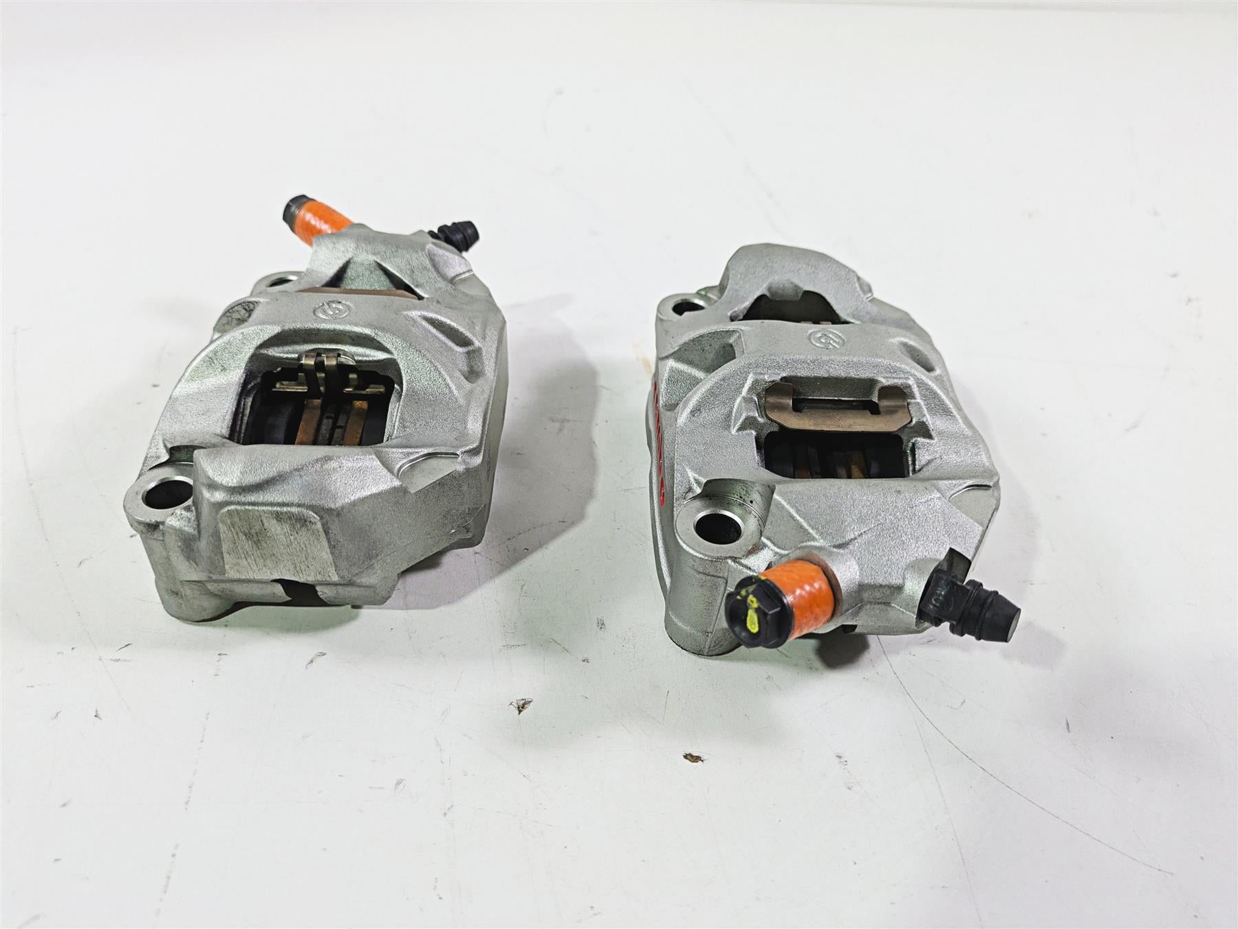 2023 Ducati Monster 937 SP Front Brembo Brake Caliper Set 61042161A 61042171A {{ shop.shopifyCountryName }} - Mototech271