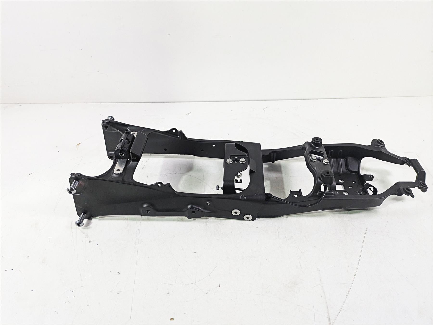 2020 Kawasaki ZX6R Ninja Straight Rear Sub Frame Subframe 32160-0399 {{ shop.shopifyCountryName }} - Mototech271