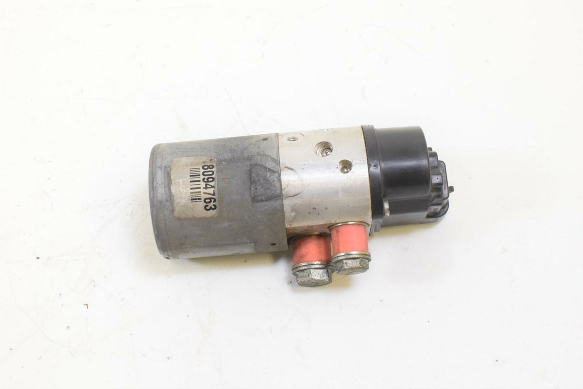 2011 Harley Softail CVO FLSTSE2 Convertible Rear Brake ABS Module Pump 40674-11 {{ shop.shopifyCountryName }} - Mototech271