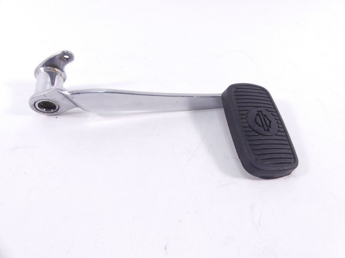 2006 Harley Touring FLHTCUI Electra Glide Rear Brake Pedal 42407-02 {{ shop.shopifyCountryName }} - Mototech271