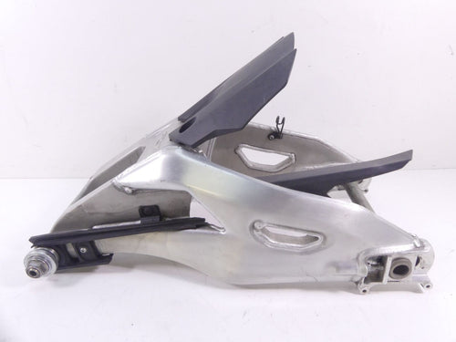 2015 Yamaha YZF-R1M Rear Swingarm Swing Arm Suspension + 28mm Axle 2CR-22110-10 | Mototech271