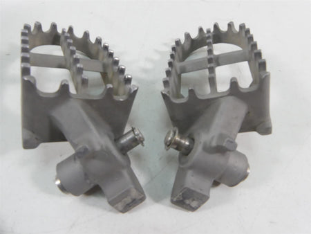 2013 BMW R1200GS K255 Adventure Front Footpeg Foot Peg Rest Set 46717694558 {{ shop.shopifyCountryName }} - Mototech271