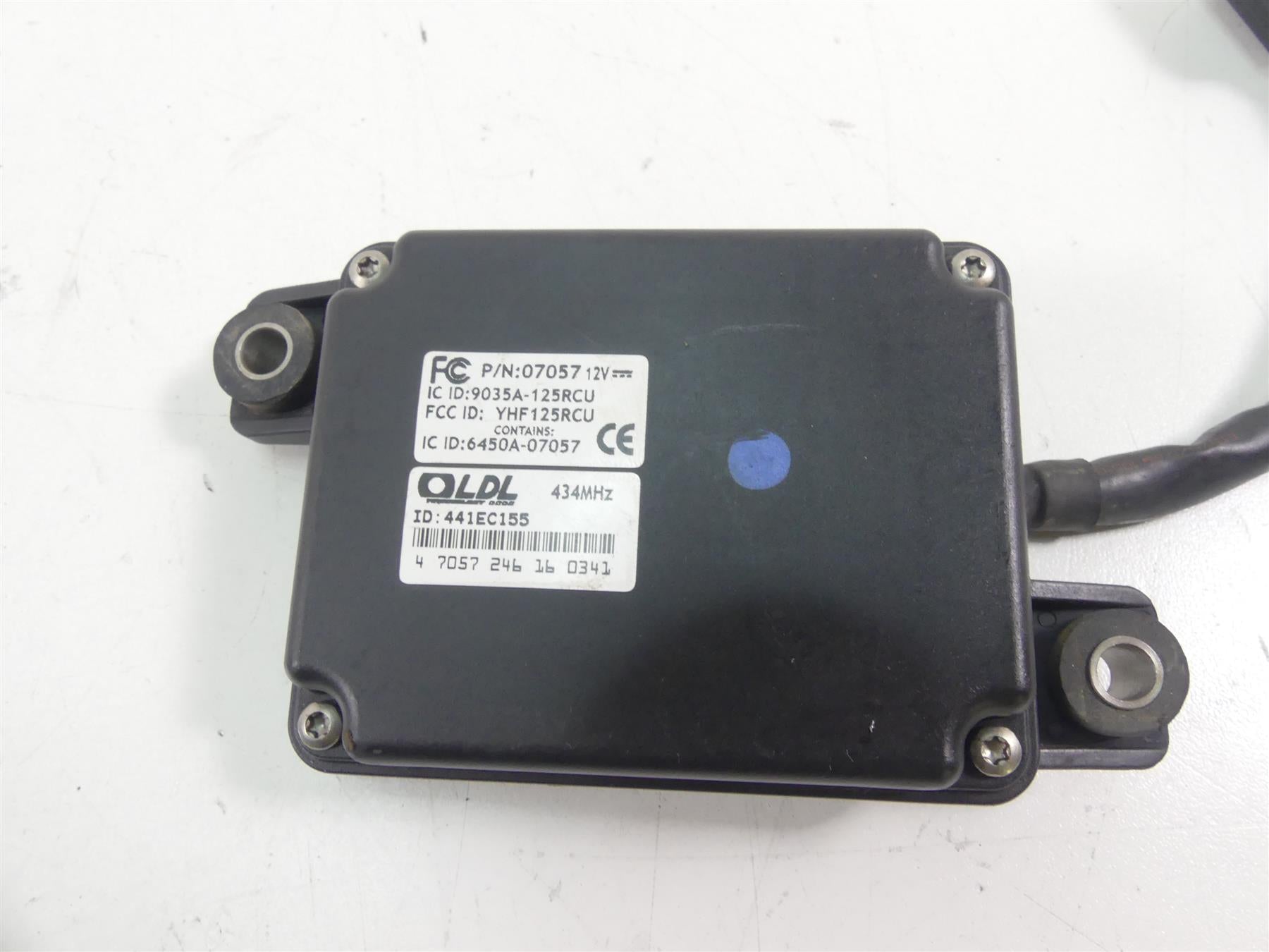2017 Triumph Thruxton 1200 R Ignition Switch Cdi Ecu Key Set - Read T2501822 {{ shop.shopifyCountryName }} - Mototech271