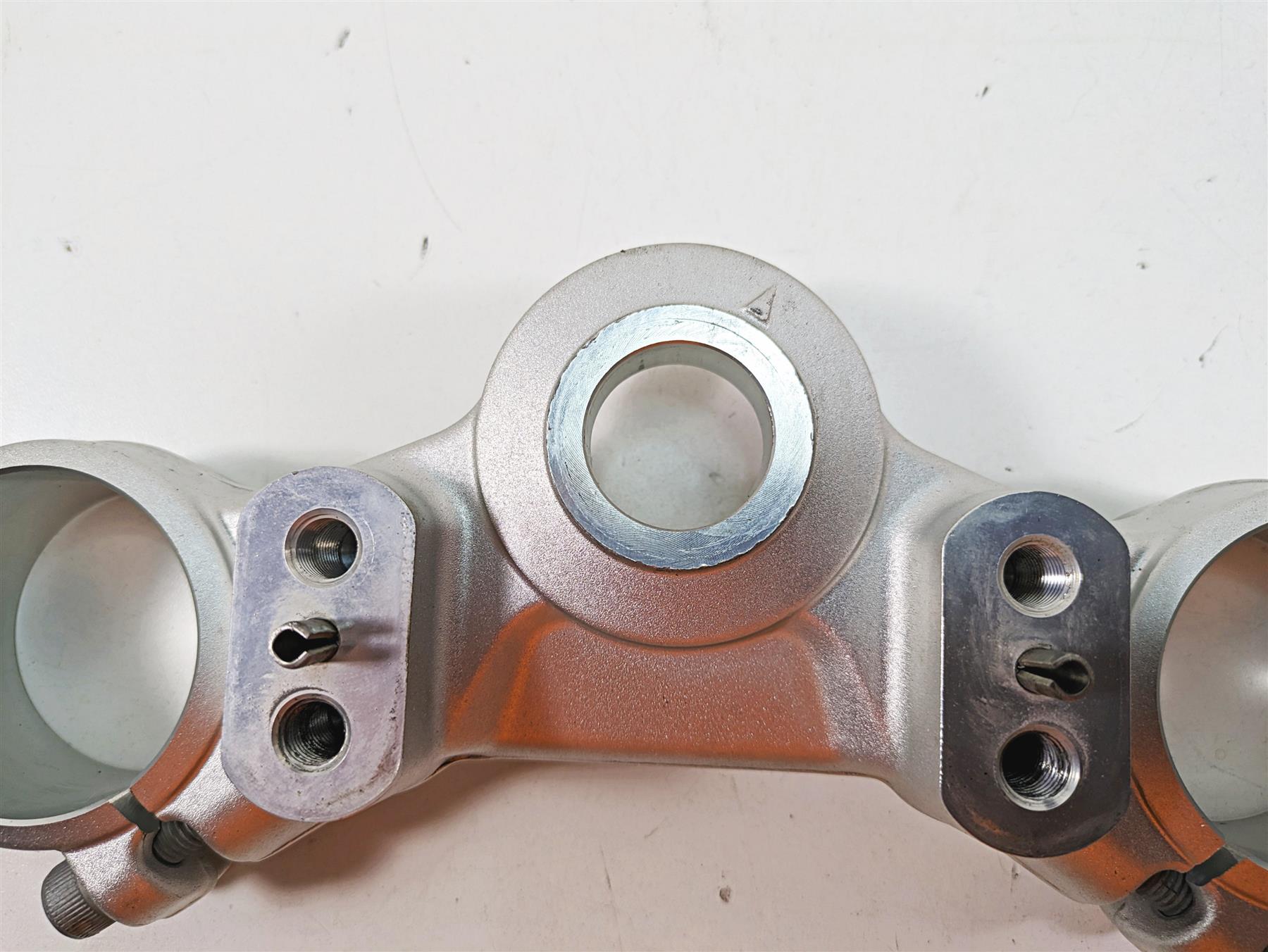 2012 Triumph Tiger 800XC ABS Upper Triple Tree Steering Clamp - Read T2049750 {{ shop.shopifyCountryName }} - Mototech271