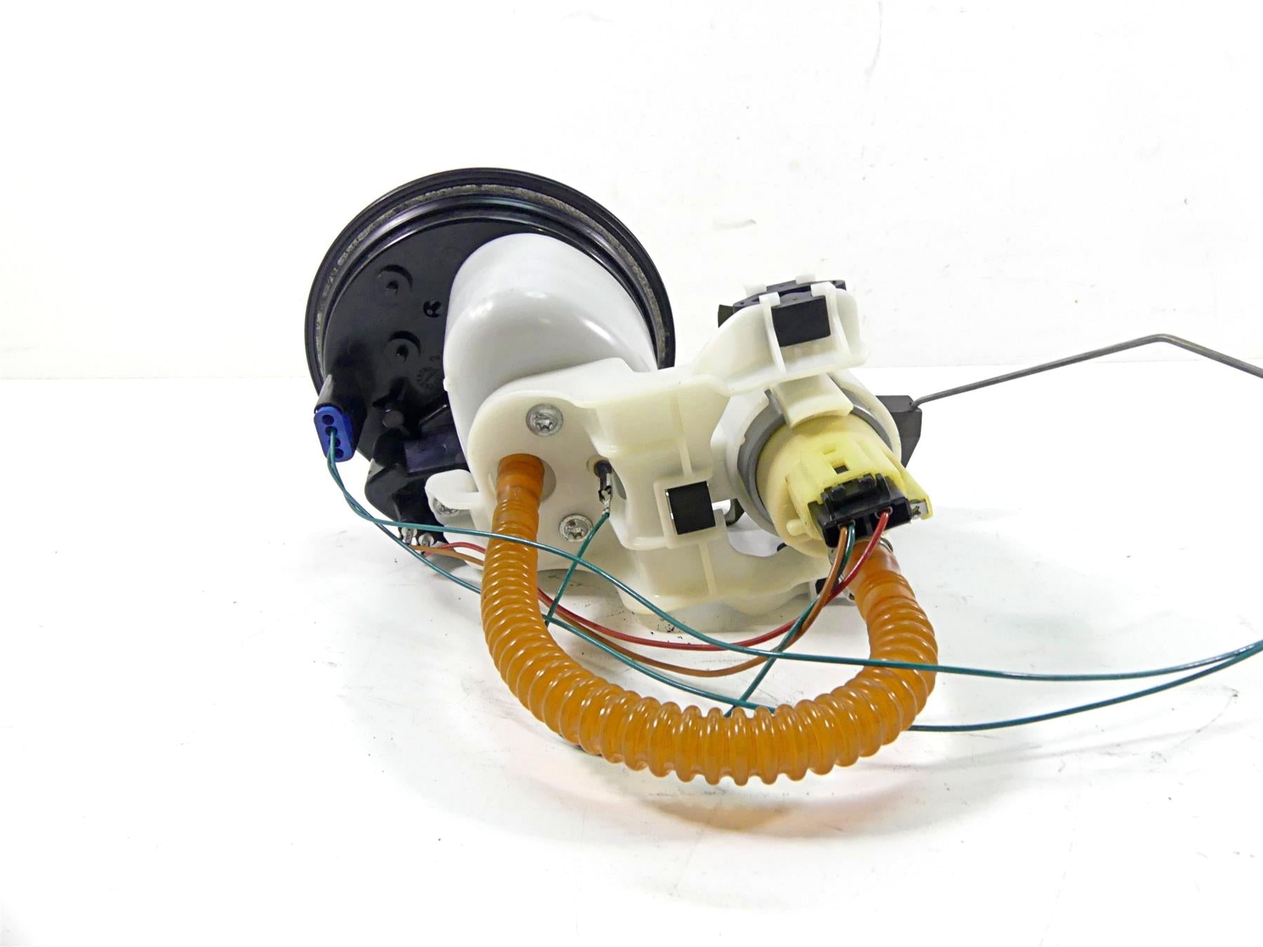 2013 BMW S1000RR K46 Fuel Gas Petrol Pump + Level Sender 16147718349 7710721 {{ shop.shopifyCountryName }} - Mototech271