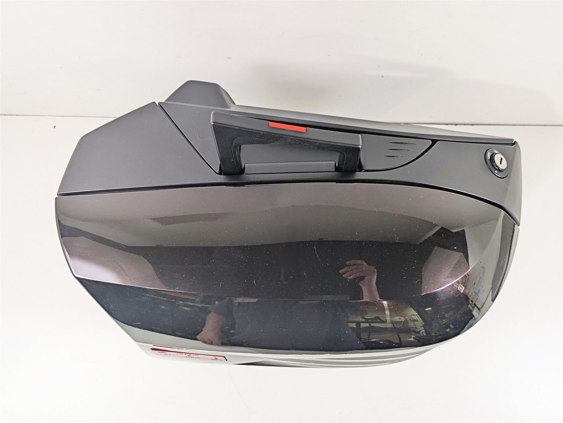2016 BMW R1200RT K52 Right Saddlebag Saddle Bag 46547728664 {{ shop.shopifyCountryName }} - Mototech271
