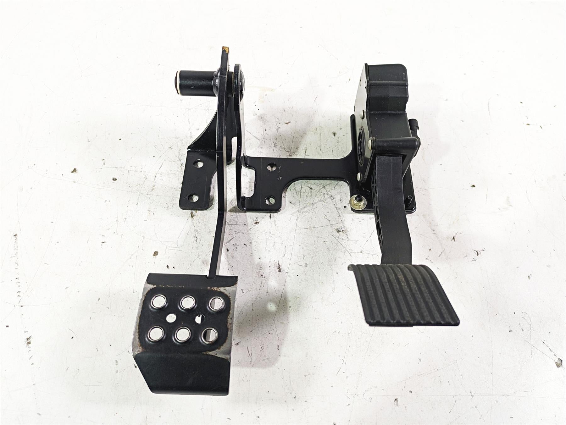 2020 Polaris RZR XP 1000 Turbo Brake & Accelerate Pedal Set 1019105 4014042 {{ shop.shopifyCountryName }} - Mototech271