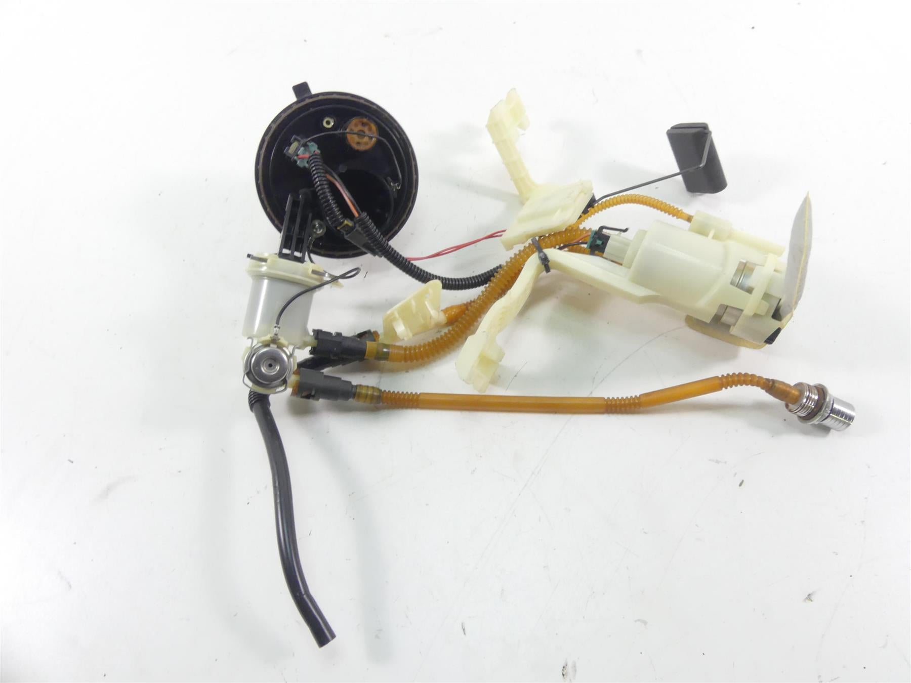 2011 Harley Touring FLTRU Road Glide Fuel Gas Petrol Pump 62908-08 {{ shop.shopifyCountryName }} - Mototech271