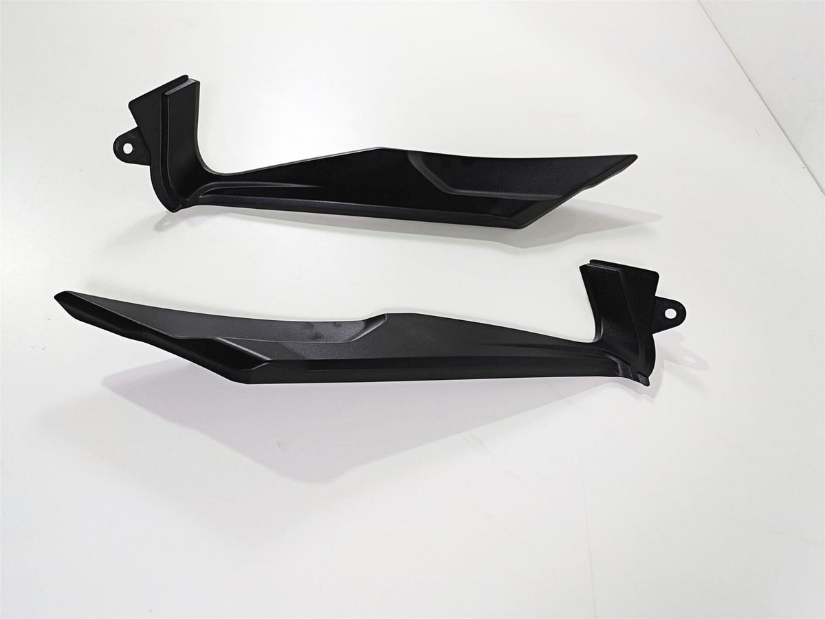 2015 Triumph Tiger Explorer XC Under Seat Infill Cover Fairings T2309022 {{ shop.shopifyCountryName }} - Mototech271
