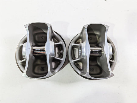 2019 BMW R1250GS K50 Left & Right Piston Set 7K Only 11258565633 {{ shop.shopifyCountryName }} - Mototech271