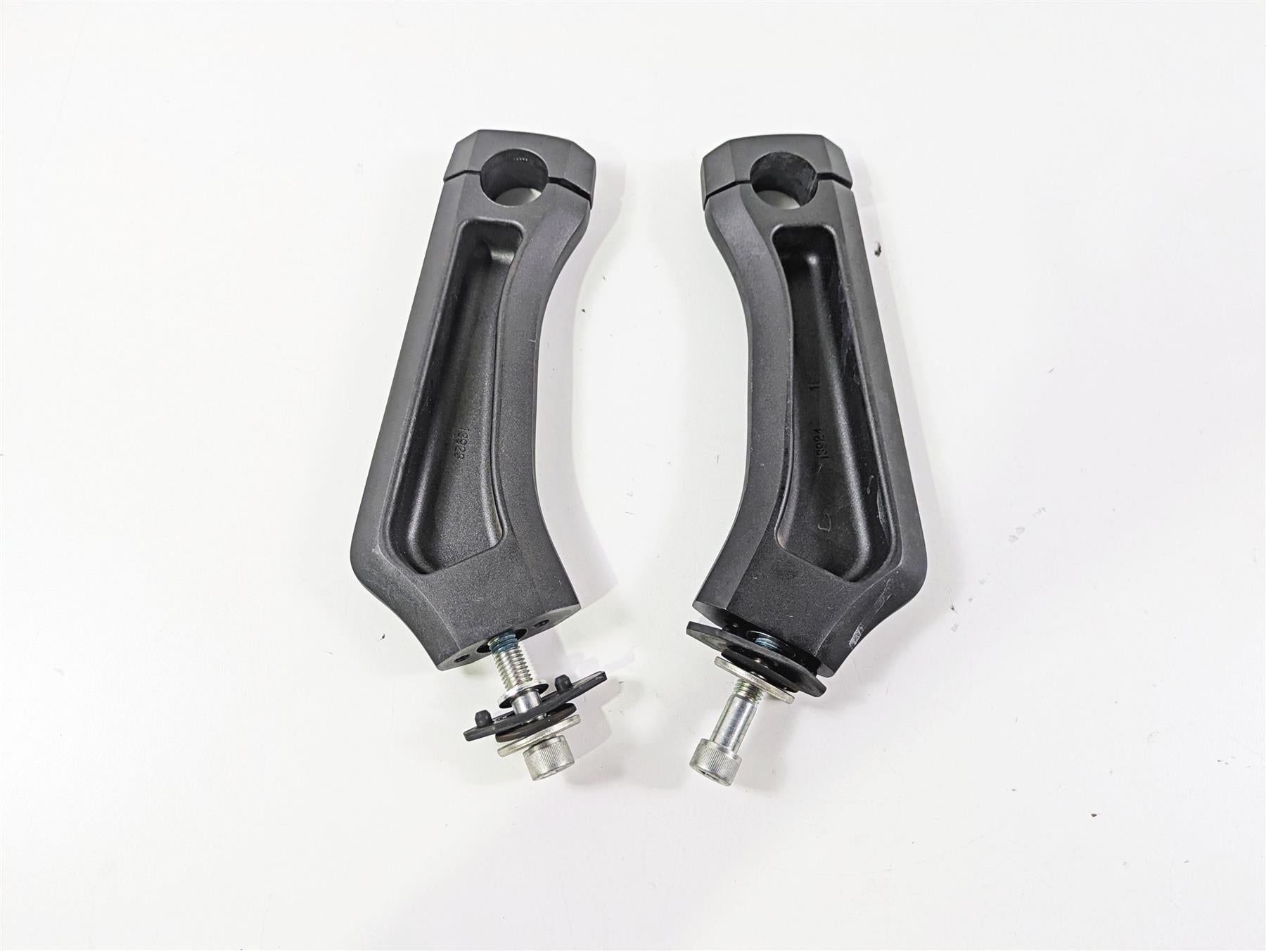 2019 Suzuki M109R VZR1800 Boulevard Handlebar Holder Risers 9" 56224-48G30 {{ shop.shopifyCountryName }} - Mototech271