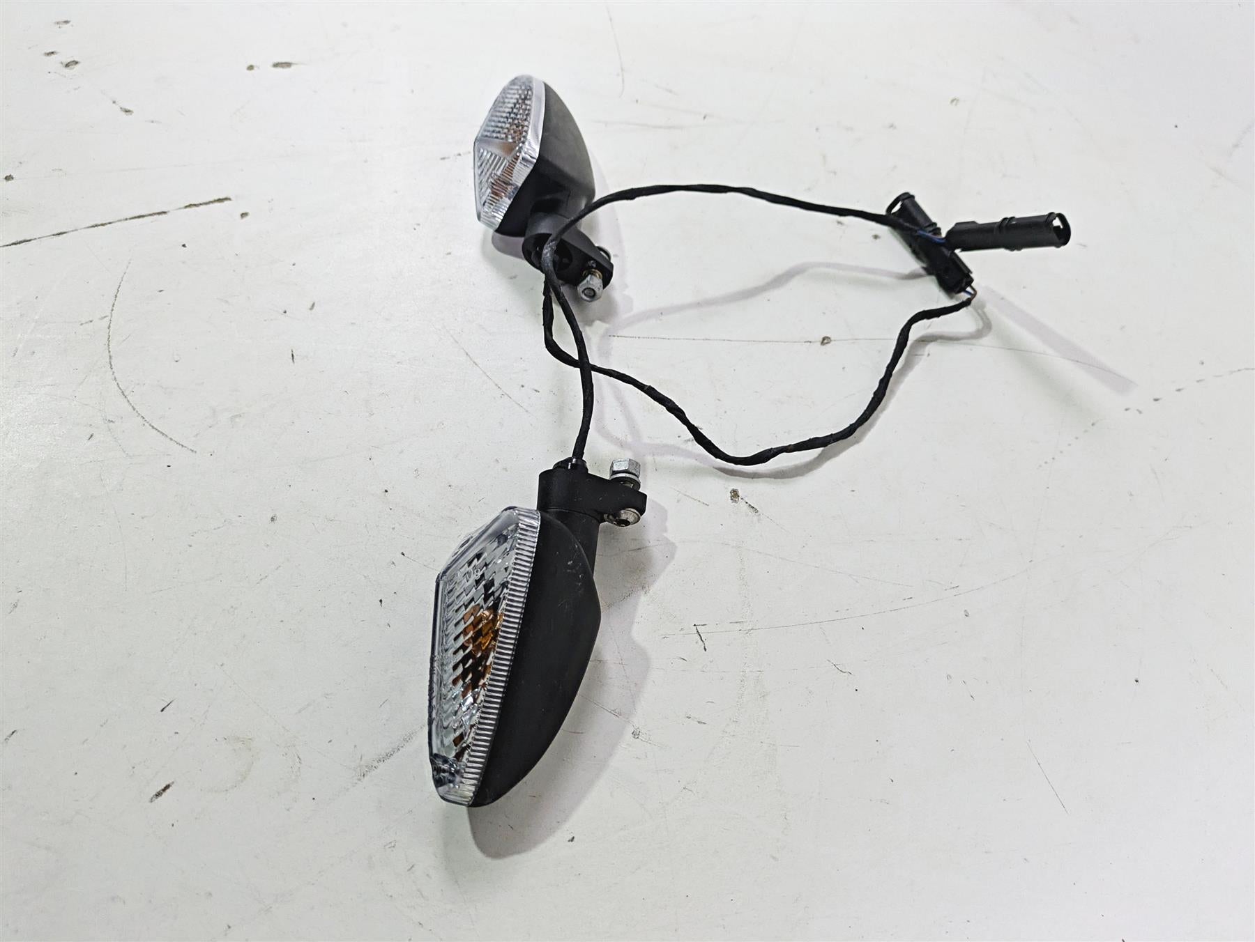 2015 BMW R nineT K21 Rear Blinker Turn Signal Set 63138534351 {{ shop.shopifyCountryName }} - Mototech271