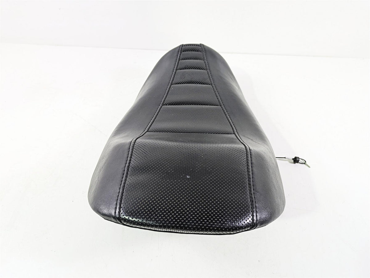 2006 Harley VRSCR Street V-Rod Front Rider Seat Saddle 52415-06 {{ shop.shopifyCountryName }} - Mototech271