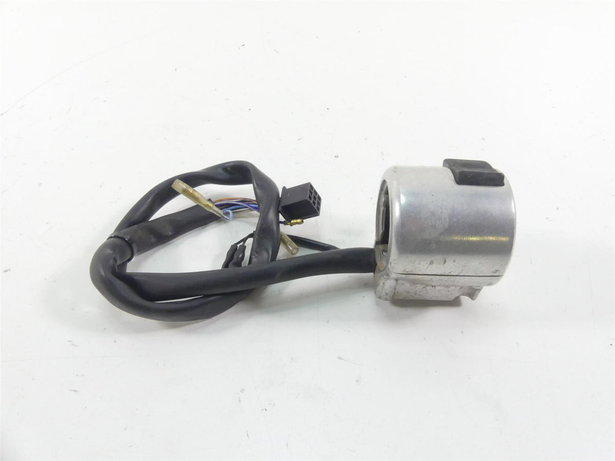 2003 Honda VT750 DC Shadow Spirit Left Hand Blinker Control Switch 35020-MCR-A00 {{ shop.shopifyCountryName }} - Mototech271