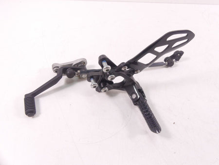 2018 Suzuki GSXR750 Left Front Driver Footpeg Gear Shift Lever Set 43521-47H20 {{ shop.shopifyCountryName }} - Mototech271