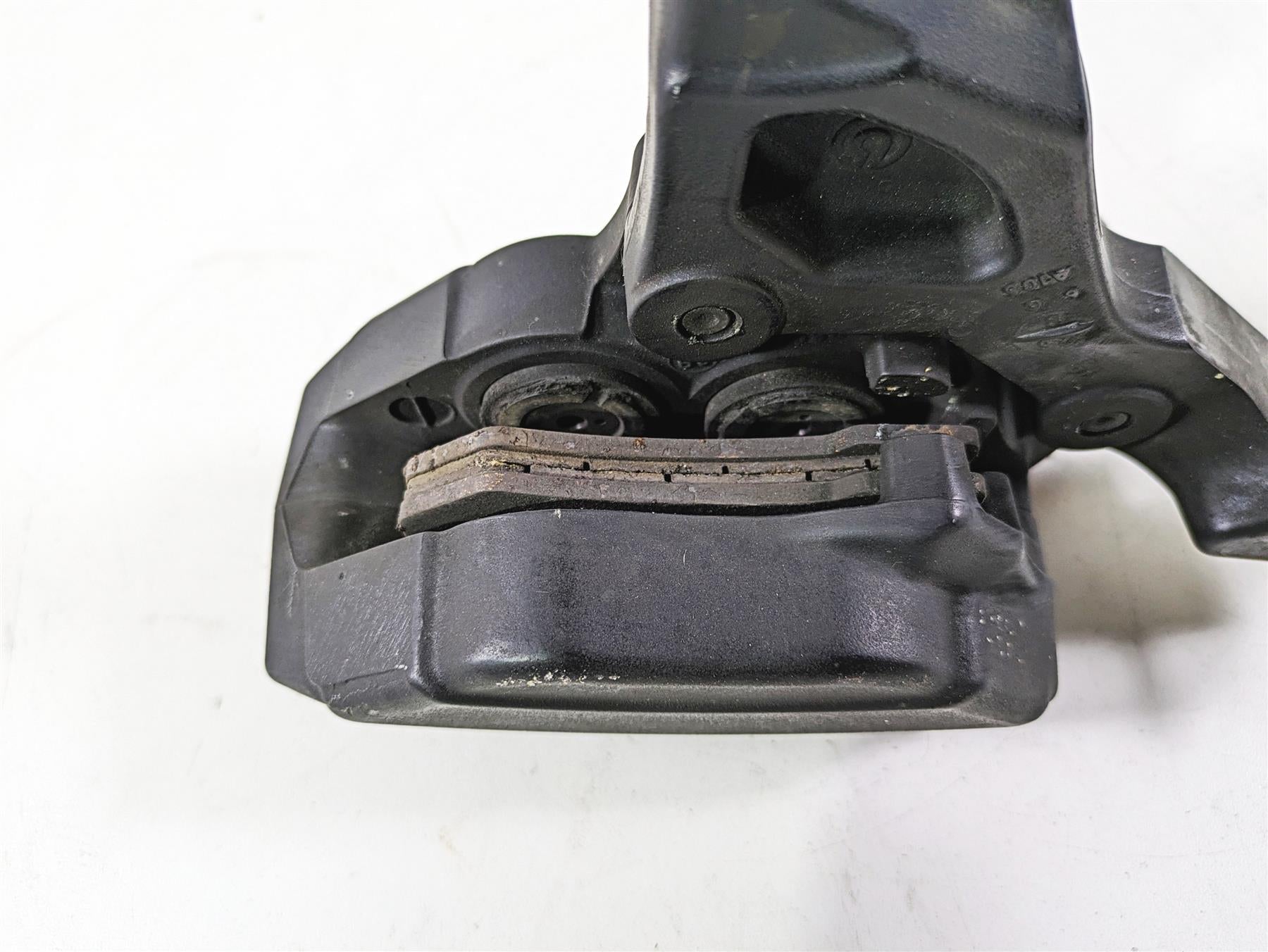 2020 Harley Touring FLHT Electra Glide Rear Brake Caliper & Bracket 44080-08C {{ shop.shopifyCountryName }} - Mototech271