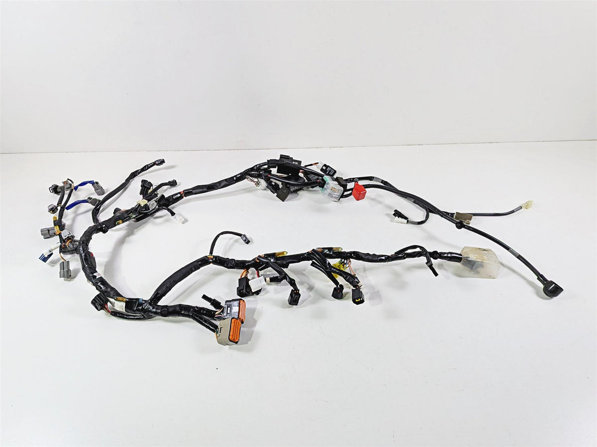 2024 Suzuki GSXR 600 Main Wiring Harness Loom - No Cuts - Nice 36610-14JC2 {{ shop.shopifyCountryName }} - Mototech271