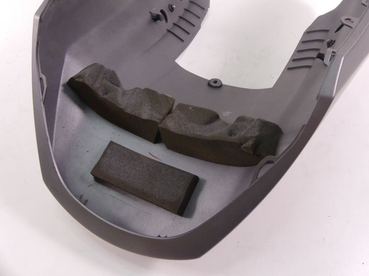 2014 Yamaha VMX17 V-Max 1700 Rear Fender Mud Guard Tire Hugger -Nice 2S3-21611-0 {{ shop.shopifyCountryName }} - Mototech271