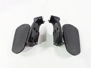 2017 Indian Chieftain Limited Rear Passenger Floor Board Set 5139179 5139180
