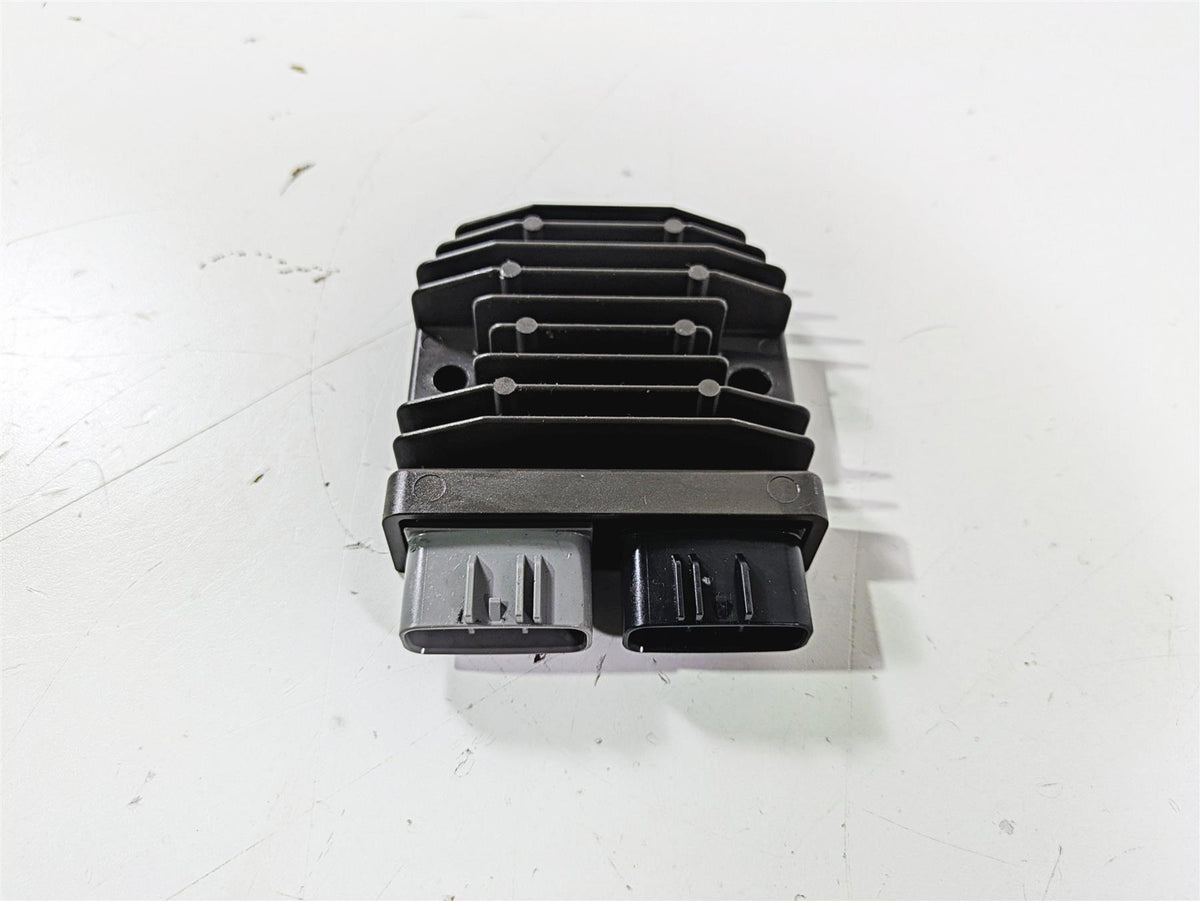 2016 BMW S1000RR K46 Rectifier Voltage Regulator FH020CA 12317718422 {{ shop.shopifyCountryName }} - Mototech271