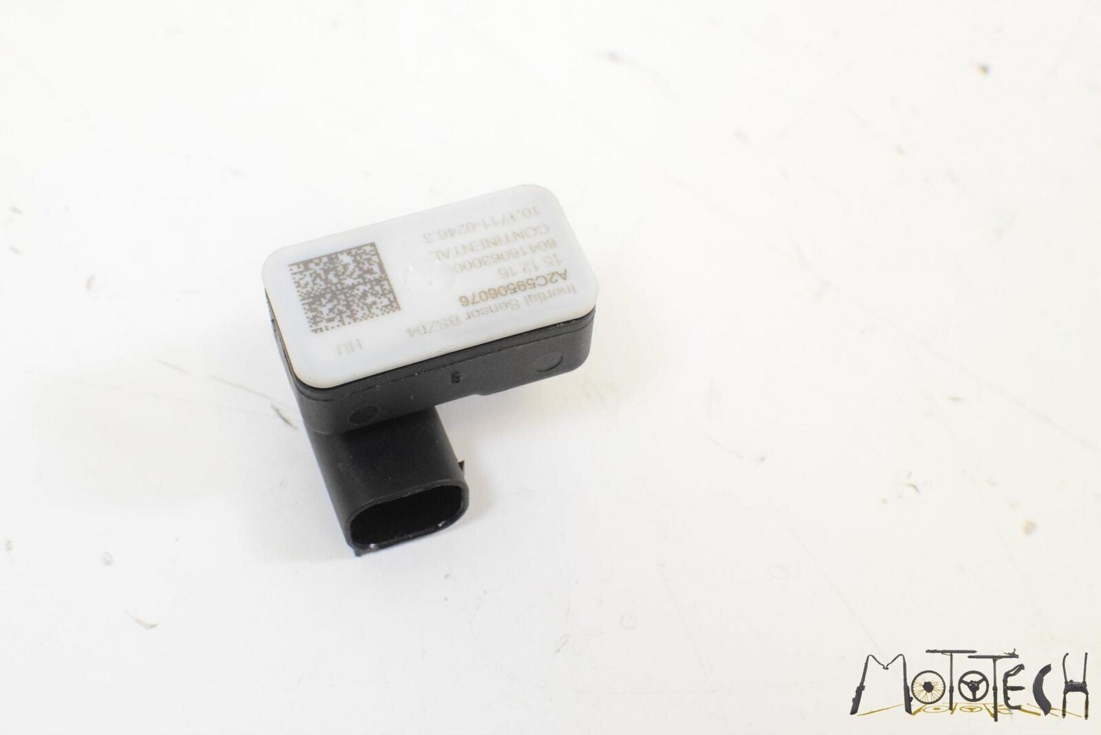 2017 KTM 1290 Super Duke GT Inertial Acceleration Sensor 60416063000 {{ shop.shopifyCountryName }} - Mototech271