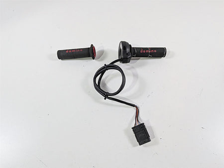 2018 Aprilia RSV4 RR Ride Fly By Wire Throttle Hand Grip 2D000095 {{ shop.shopifyCountryName }} - Mototech271