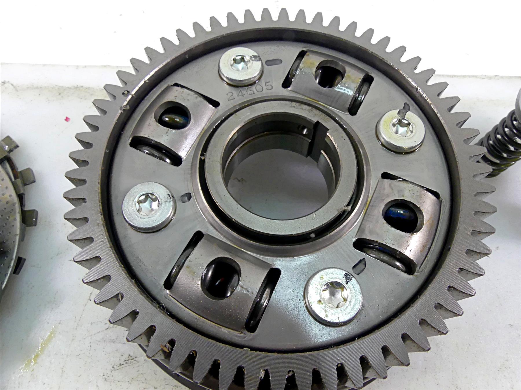 2015 BMW R1200GS GSW K50 Clutch Basket Friction Disc Set 21218529450 {{ shop.shopifyCountryName }} - Mototech271
