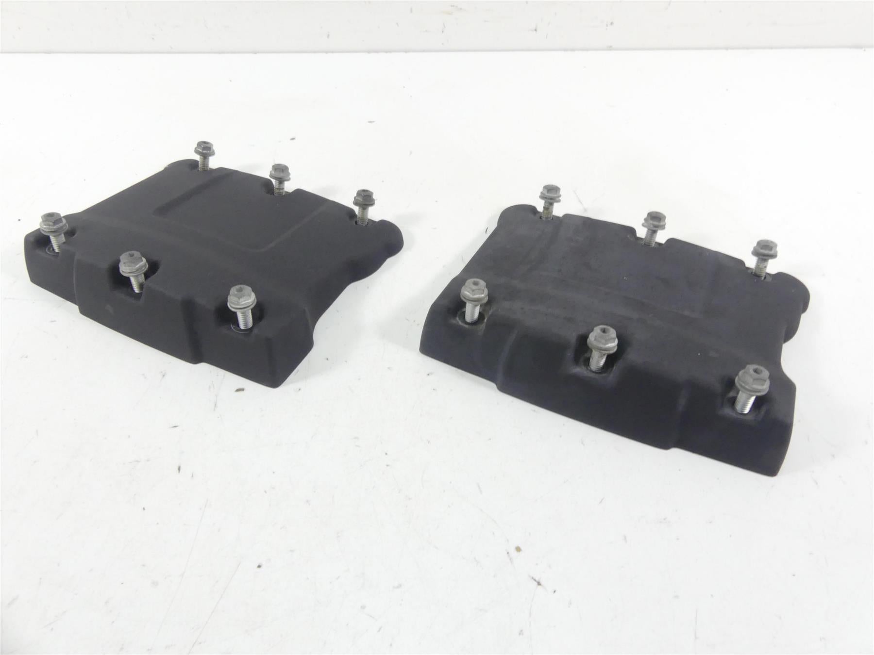 2015 Harley FXDF Dyna Fat Bob Rocker Arm Box Valve Cover 103ci Set 17543-99A {{ shop.shopifyCountryName }} - Mototech271
